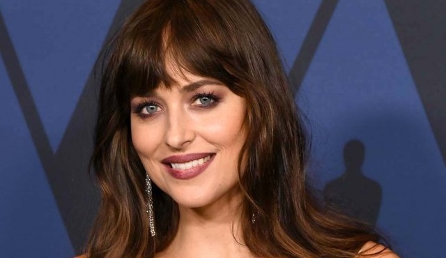 Dakota Johnson, Rodeo Queens dizisinin başrolü oldu