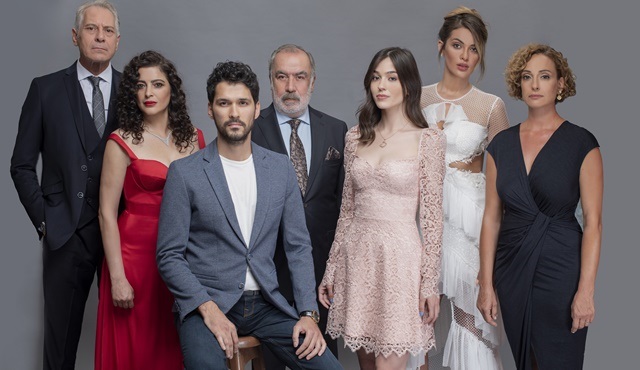 Yeni günlük dizi Kırık Hayatlar, 23 Ağustos'ta Kanal D’de başlıyor!