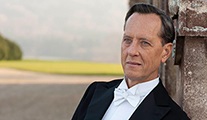 Richard E. Grant, Wolverine 3’ün kadrosuna katıldı