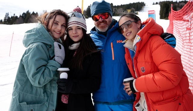 Ufak Tefek Cinayetler ekibi çekim için Uludağ'a gitti!