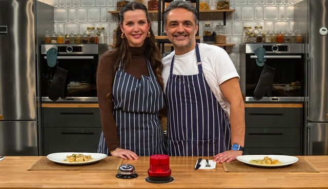 Arda ile Omuz Omuza bu hafta İrem Helvacıoğlu’nu konuk ediyor!