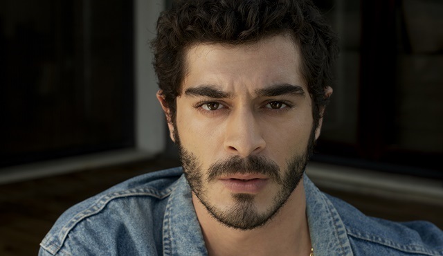 Burak Deniz, Yarım Kalan Aşklar dizisiyle karşımıza çıkmaya hazırlanıyor!