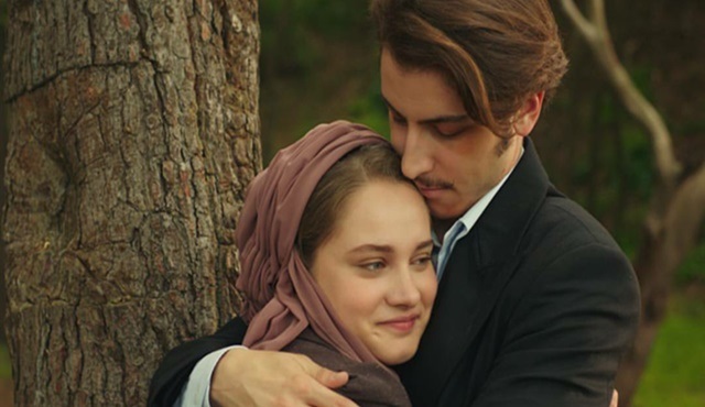 Vatanım Sensin: Kelimeler ve melodilerle HiLeon
