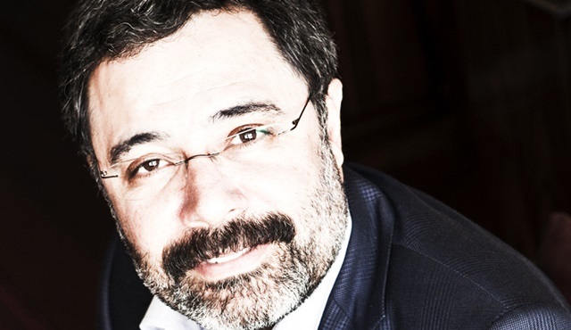 Ahmet Ümit imza gününde okurlarıyla buluşuyor!
