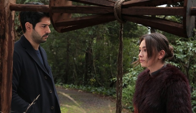 Kara Sevda'da sırlar ortaya çıkıyor!