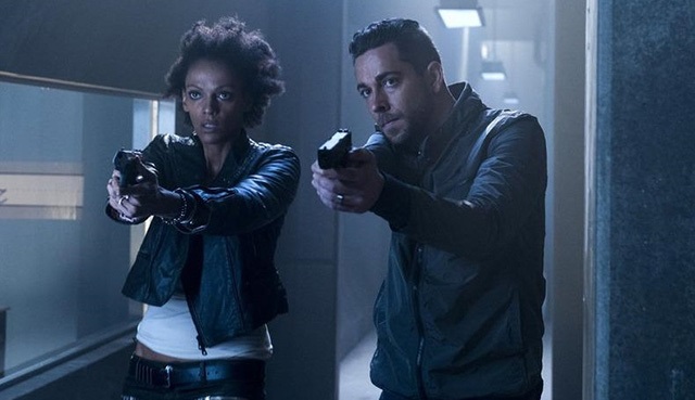 Heroes Reborn'dan ilk fotoğraflar geldi