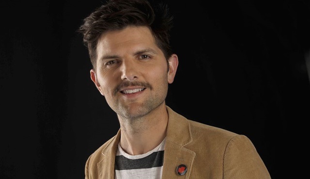 Adam Scott: Keşke hayatımın sonuna kadar, kadınların sözünün geçtiği setlerde çalışabilsem