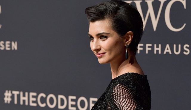 Tuba Büyüküstün'ün marka elçisi olduğu IWC'nin galasında ünlüler geçidi