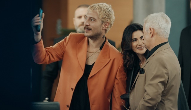 Üç Kuruş'tan spoiler var: Kartal, Bahar ile evliliklerini herkese duyuruyor!