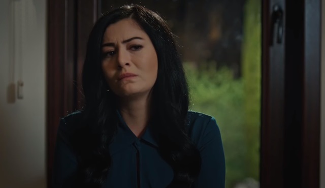 Ayla Çelik'ten Eşkıya Dünyaya Hükümdar Olmaz'a özel şarkı: Dikensiz Gül