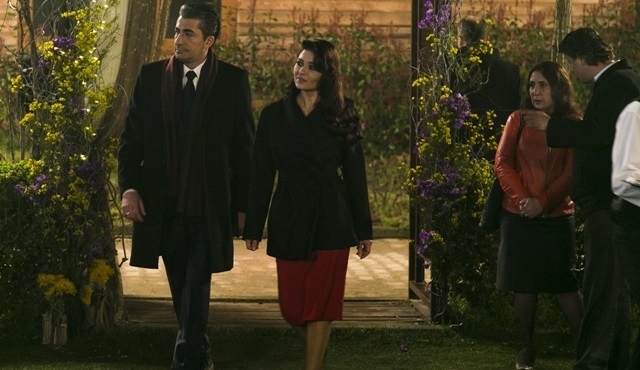 Paramparça’da aşk kokusu var