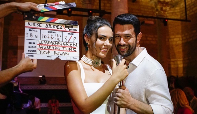 Keremcem’in Kadife Kelepçe şarkısını Kimse Bilmez için Özgü Kaya seslendirdi!