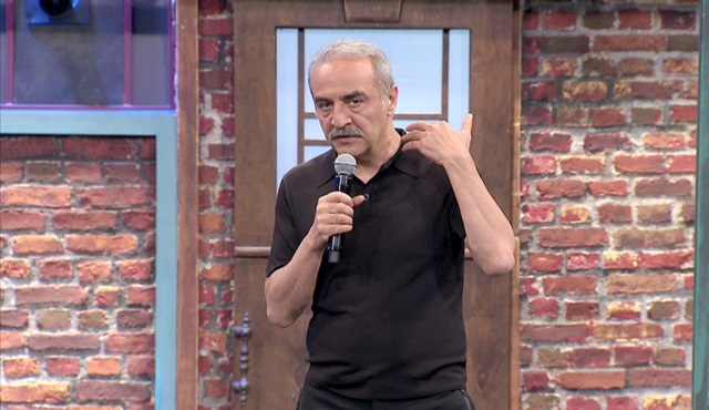 Çok Güzel Hareketler 2 bu hafta korona virüs nedeniyle ilk kez seyircisiz oynadı!