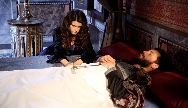 Magnificent Century: Kösem | Ahmed's death brings chaos for everyone