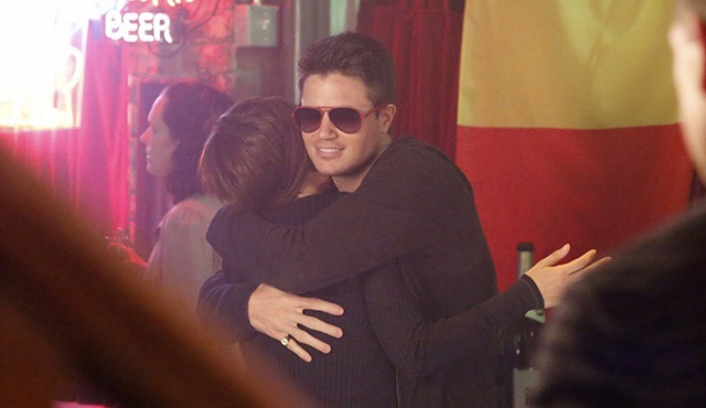 Robbie Amell, Chasing Life'a konuk oluyor