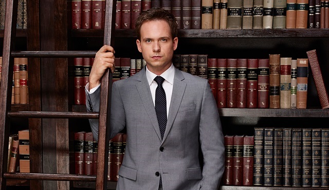 Patrick J. Adams, Suits'in final sezonu için geri dönüyor