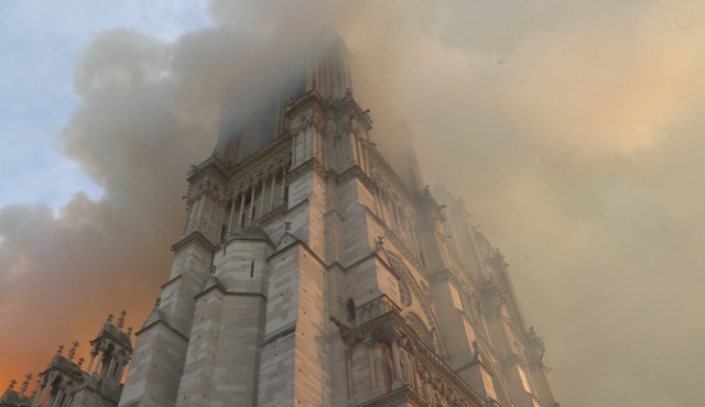 Notre Dame Felaketi, National Geographic’te ekrana gelecek!
