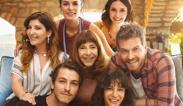 Biz Böyleyiz filminin afişi yayınlandı!