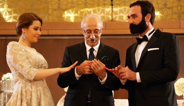 Biz çıkalım kerevetine!