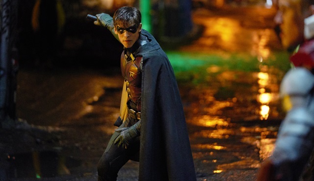 Titans ve Sex Education 11 Ocak'ta Netflix Türkiye'de