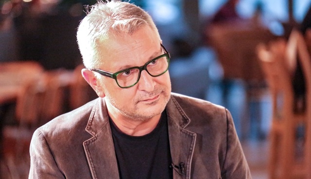 Cem Yılmaz, Motto Müzik’e konuk oluyor!