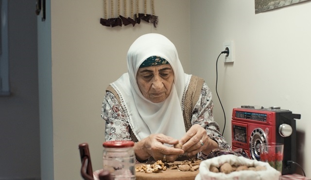 Dönülemeyen geçmişin kayıp dili: Annemin Şarkısı