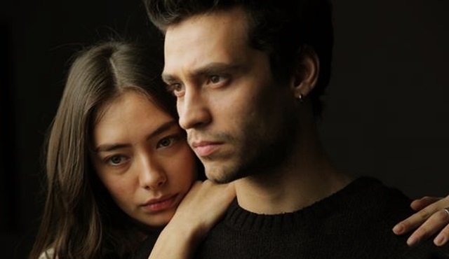 Neslihan Atagül ve Ekin Koç aynı filmde buluşuyor!