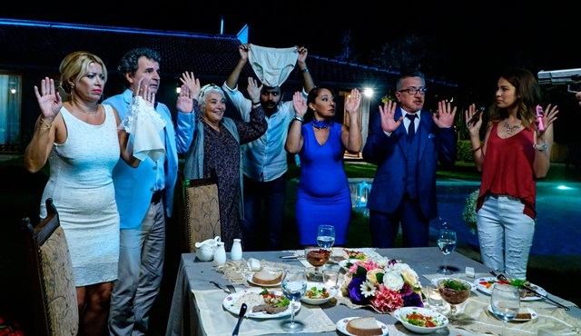 Olmaz Böyle Şey filmi Fox Türkiye'de ekrana gelecek!