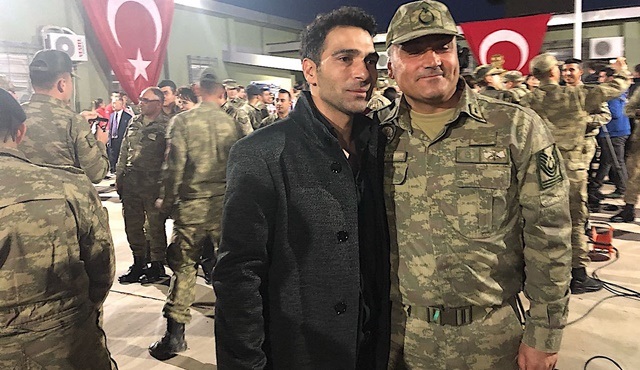 Mustafa Yıldıran, Zeytindalı harekatında görev yapan Mehmetçikleri ziyaret etti!