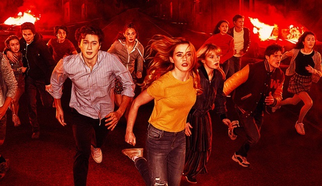 Netflix, The Society'ye ve Family Business'a ikinci sezon onayı verdi