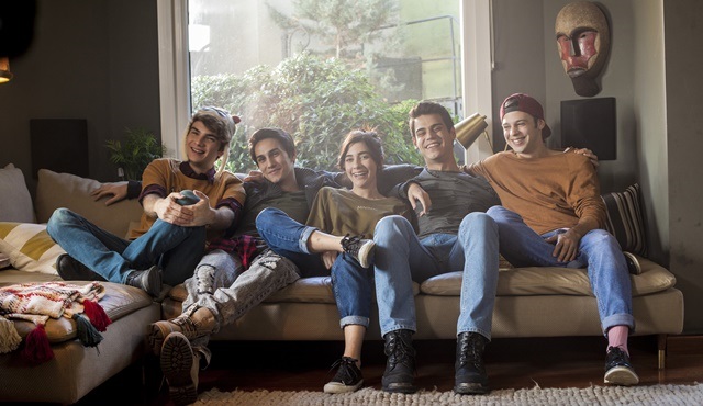 4N1K 2 filminin afişi ve fragmanı yayınlandı!