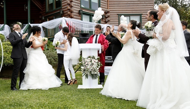 İlişki Durumu: Karışık | One big bouquet of Happy Endings!