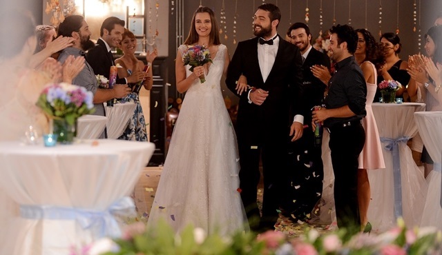 “Gelini ata bindirmişler “Ya nasip!” demiş!” 