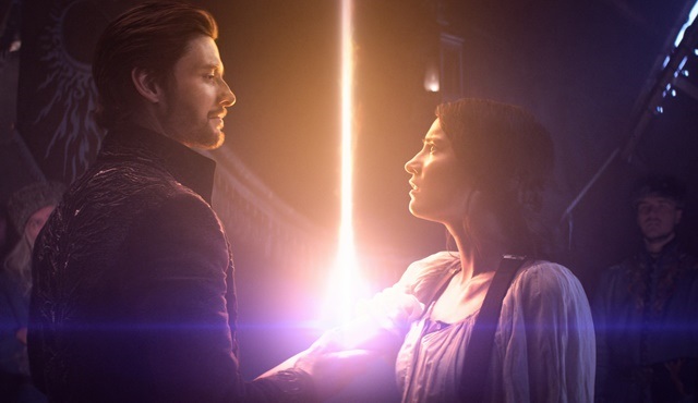 Netflix'in yeni fantastik dizisi Shadow and Bone 23 Nisan'da başlıyor