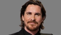 Christian Bale yeni rolü için yine kilo alıyor