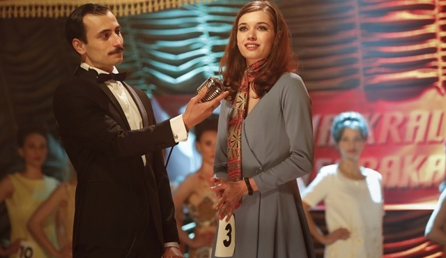Yeşilçam dizisinin setinden ilk kareler yayınlandı!