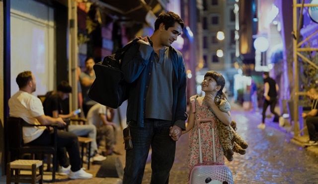 Mert Ramazan Demir'li Metruk Adam, 22 Ağustos'ta Netflix'te!
