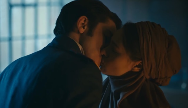 Vatanım Sensin'de çok konuşulan HiLeon ilk öpücük sahnesi!