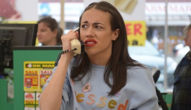 Netflix, Haters Back Off dizisini iptal etti
