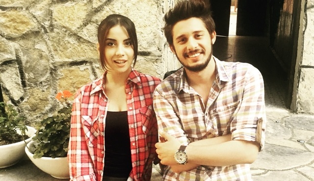 Baba Can'dır ekibi, sevinçlerini periscope üzerinden hayranlarıyla paylaştı!