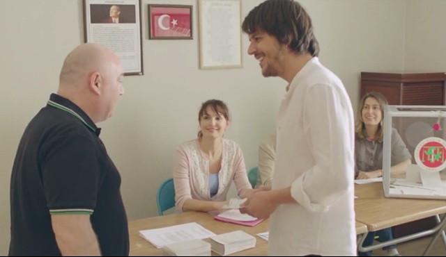 Ünlü sanatçılardan seçim çağrısı: ''OY'una sahip çık!''
