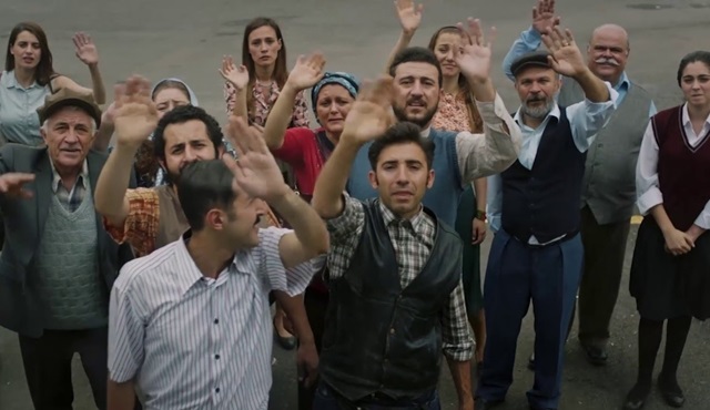 Yeşil Deniz final yaptı!