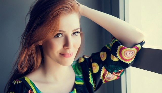 Ekranda kopan kızıl fırtına: Elçin Sangu