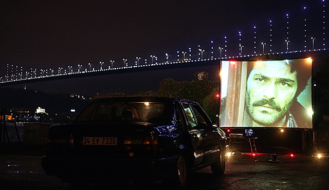 Çukur'da Selvi Boylum Al Yazmalım nostaljisi...