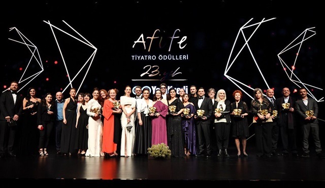 23. Yapı Kredi Afife Tiyatro Ödülleri sahiplerini buldu!