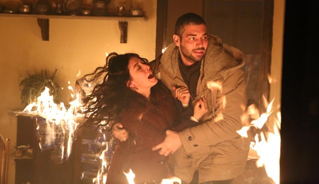 Şükrü Özyıldız ve Selin Şekerci, Çoban Yıldızı için alevler arasında!