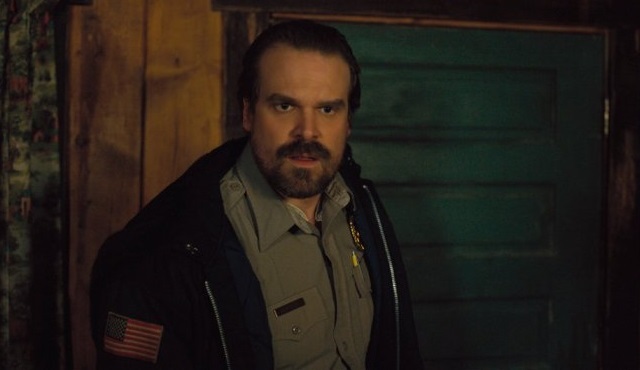 David Harbour: Stranger Things'in 3. sezonu muhtemelen 2019'a kadar gelmeyecek