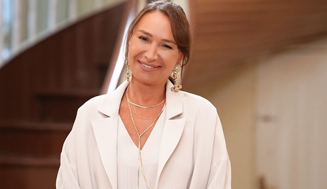 Demet Akbağ, Aile Saadeti dizisine konuk oluyor!