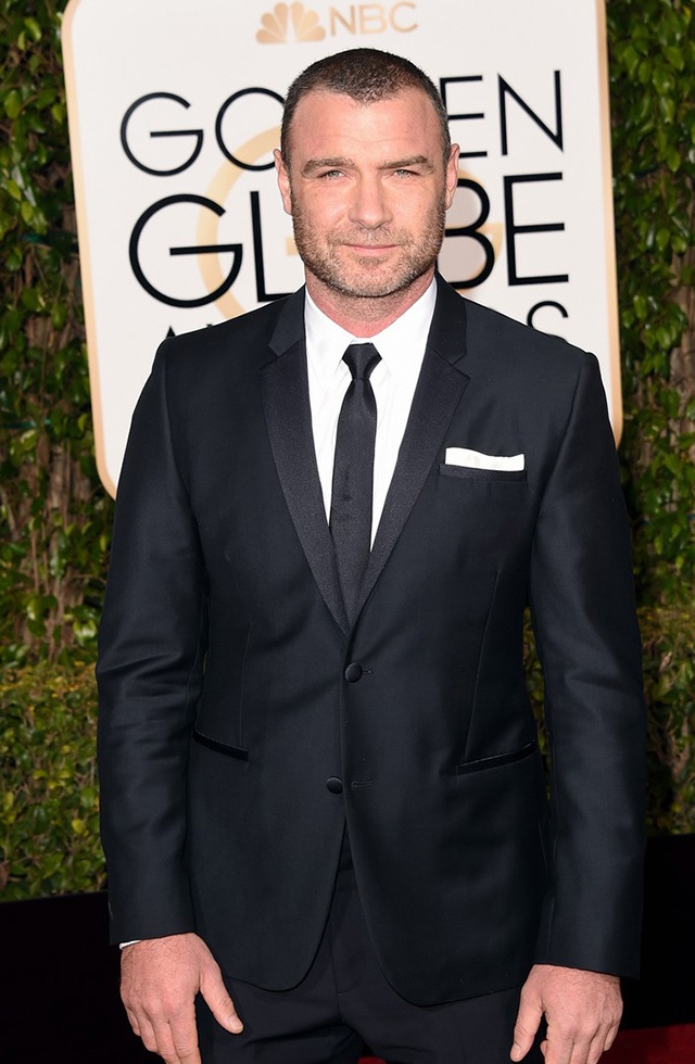 73. Altın Küre Ödülleri'nde hangi ünlü ne giydi?