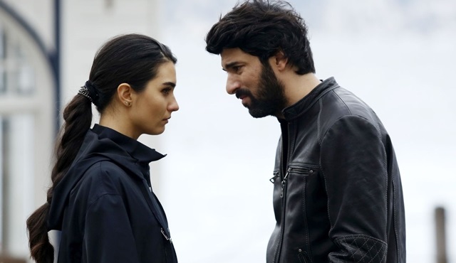 Elif, babasının katilini öğreniyor!